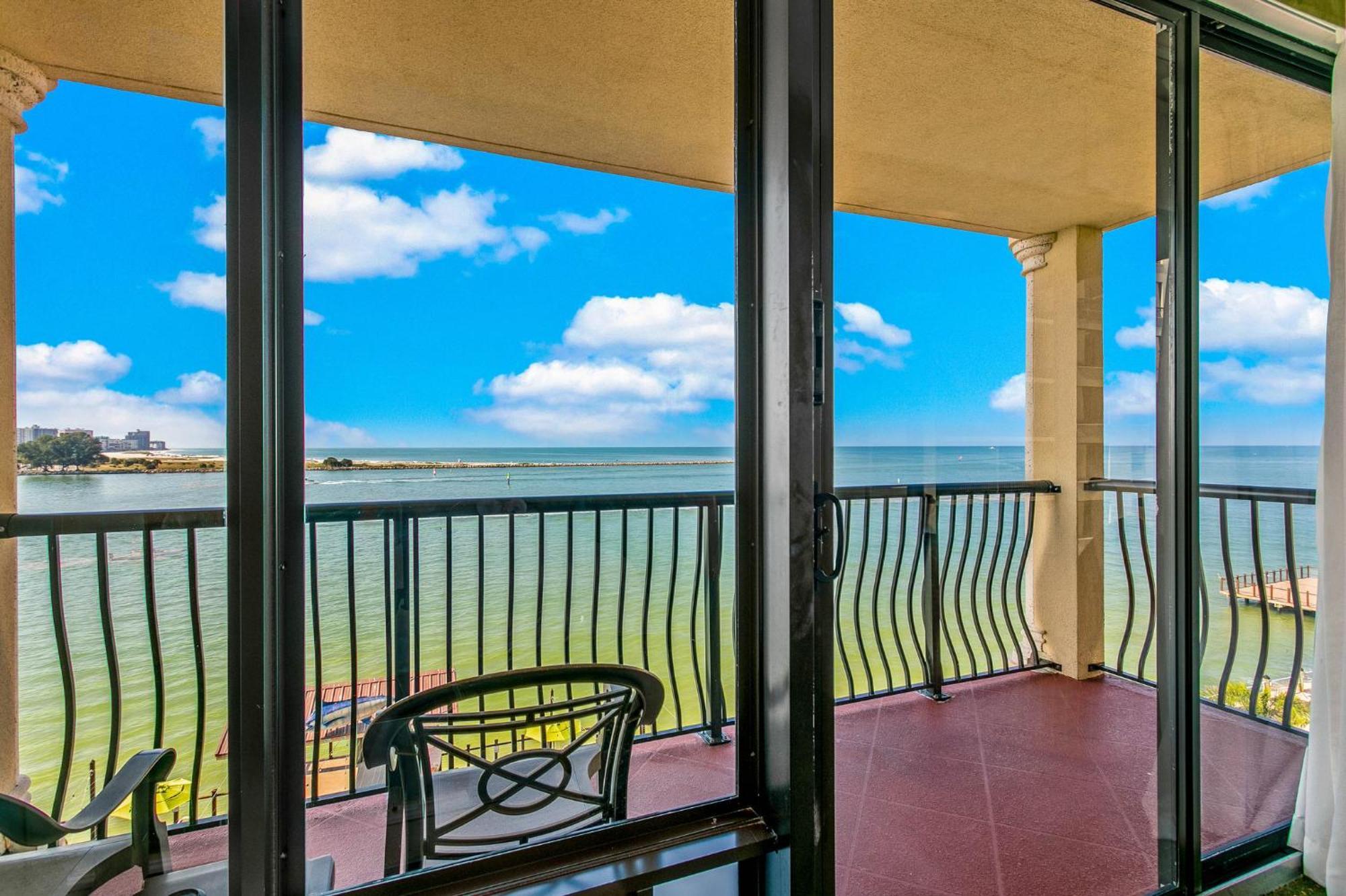 Holiday Inn & Suites Clearwater Beach By Ihg Экстерьер фото