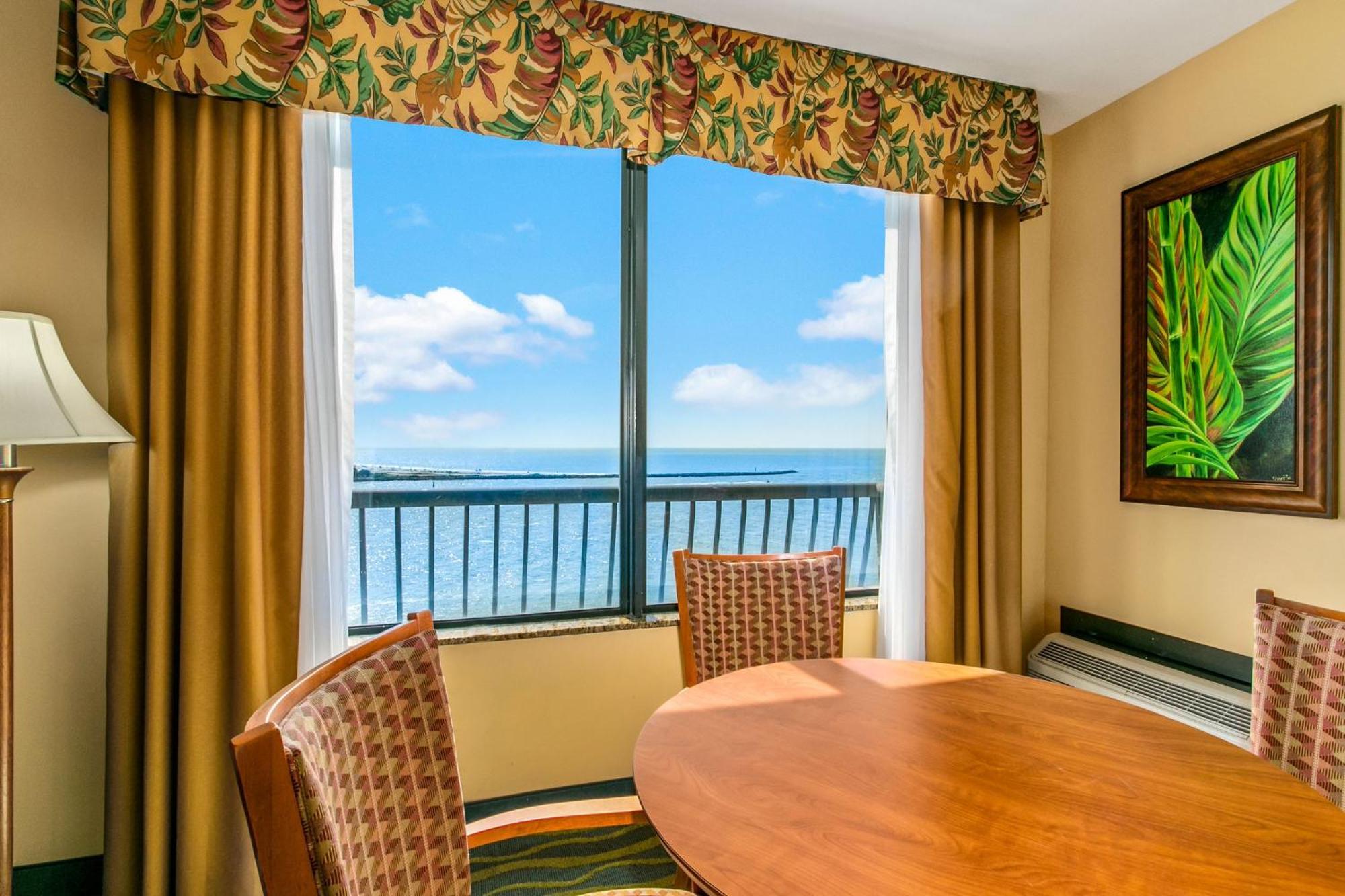 Holiday Inn & Suites Clearwater Beach By Ihg Экстерьер фото